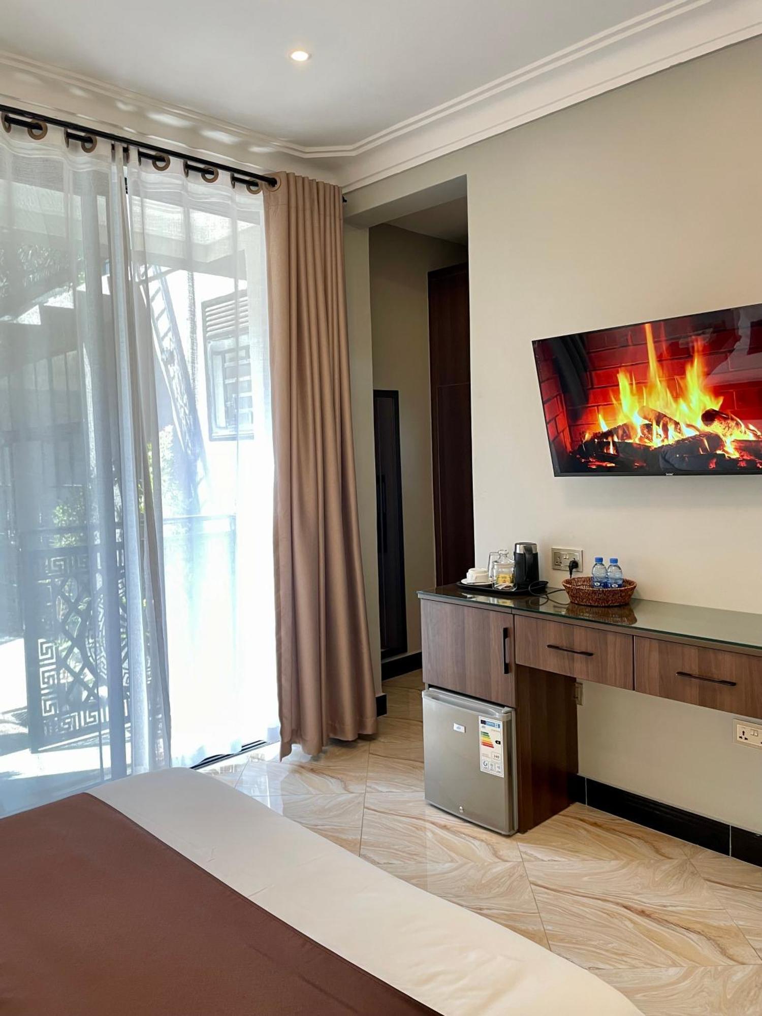 The Nook Boutique Bed and Breakfast Kampala Buitenkant foto